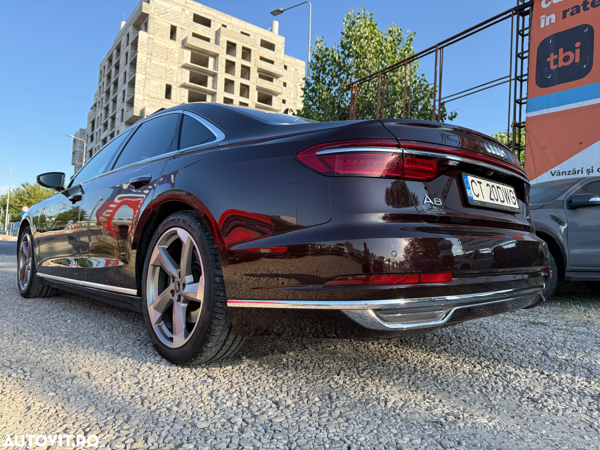 Audi A8 60 TFSI e quattro Tiptronic PHEV - 9