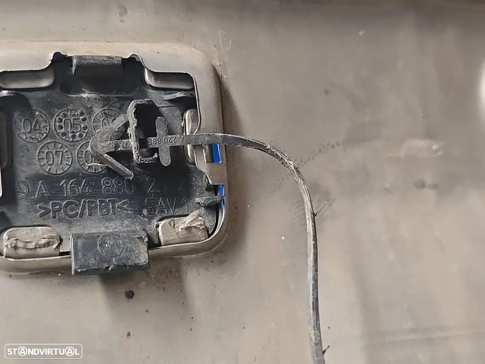 Friso do Parachoque traseiro Difusor chromado originais para Mercedes w164 Ml 2006-  a1648802323 - 9