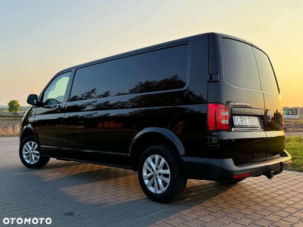 Volkswagen Transporter - 4