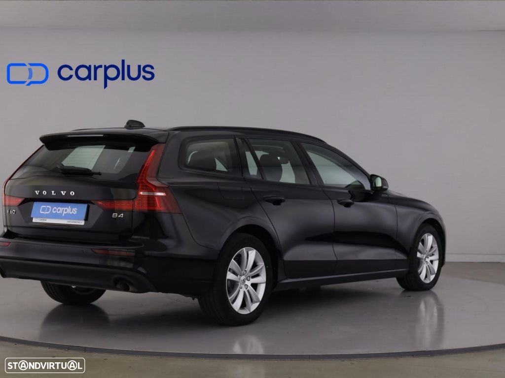 Volvo V60 2.0 B4 Momentum Core - 7