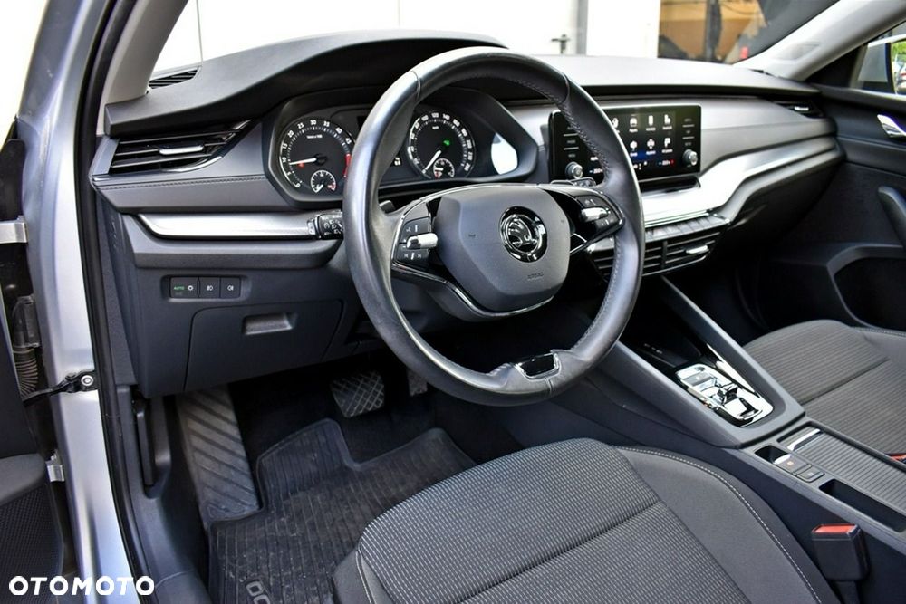 Skoda Octavia 2.0 TDI Ambition DSG - 11