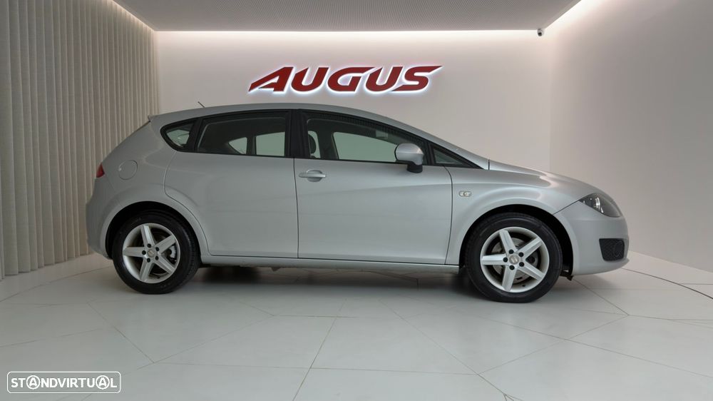 SEAT Leon 1.6 TDI Sport - 2