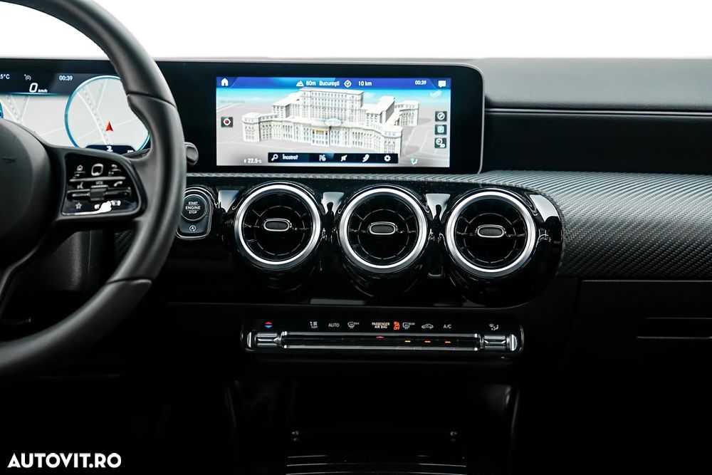 MERCEDES-BENZ A-Class 2020 — imagine 28