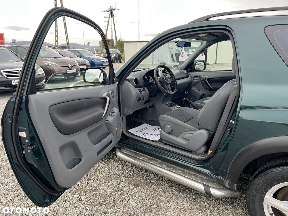 Toyota RAV4 2.0 VVT-i 4x4 - 10