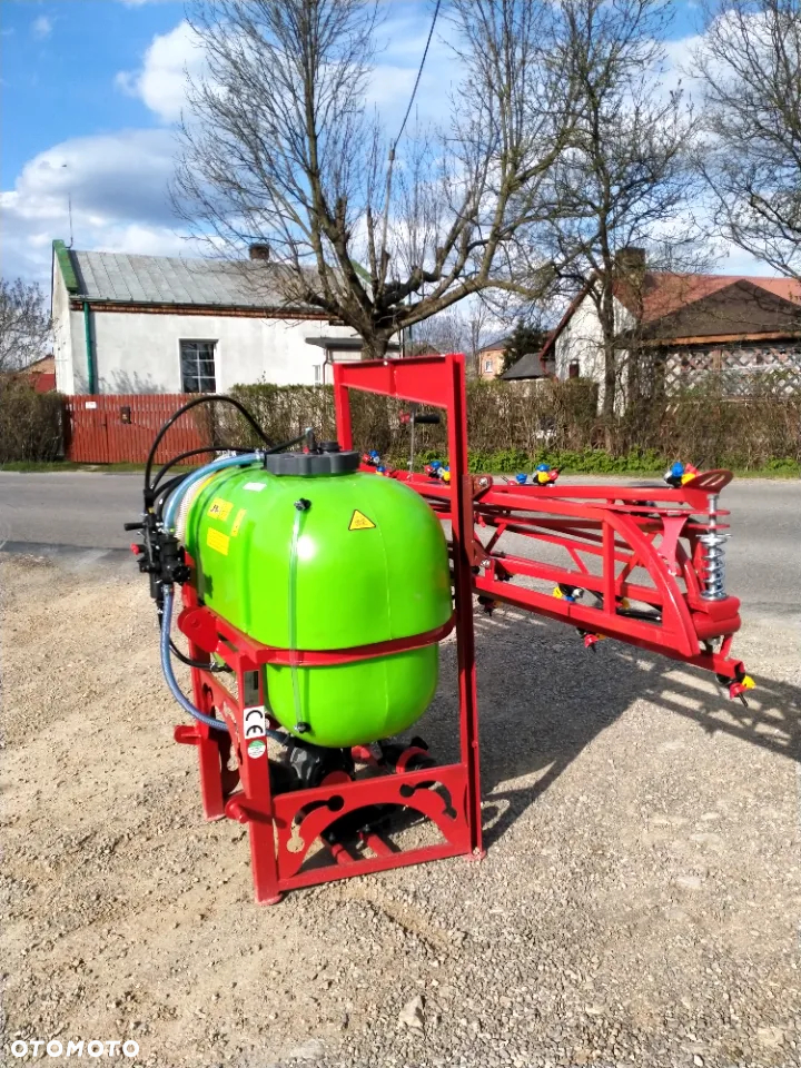 Sokół Opryskiwacz zawieszany 200/300/400/600/800l DEMAROL /szczelinowe + RSM - 6