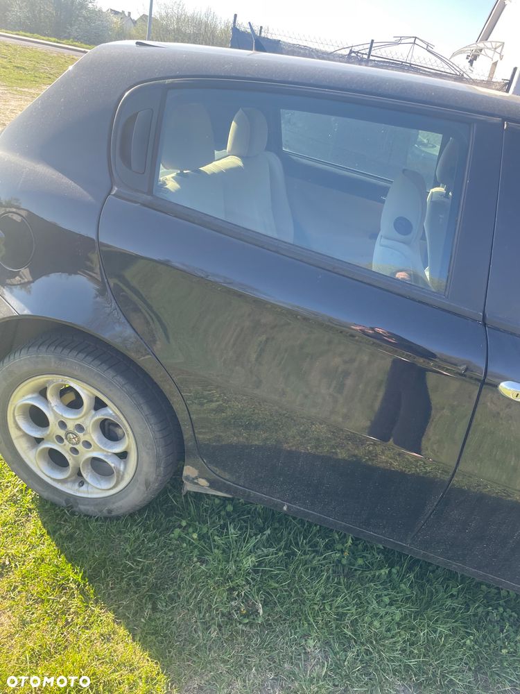 Alfa Romeo 147 1.6 Twin Spark Impression - 21