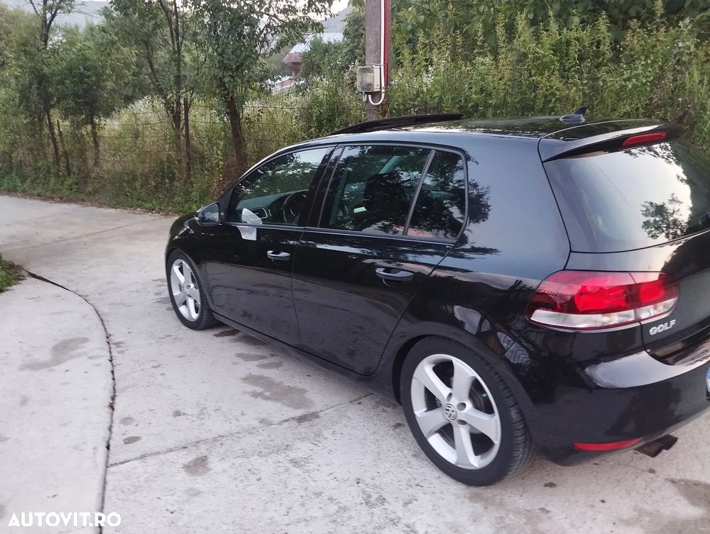 Volkswagen Golf - 4