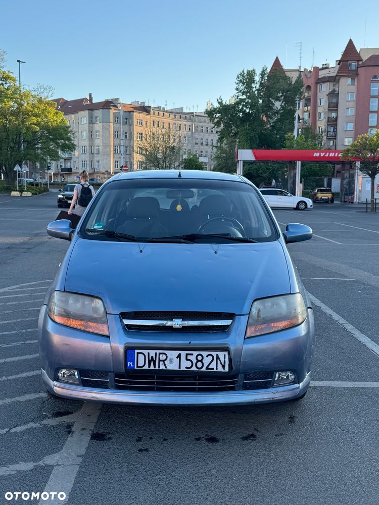 Chevrolet Kalos - 2