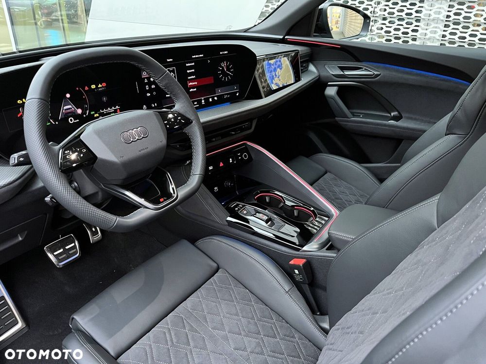 Audi Q5 Sportback - 16