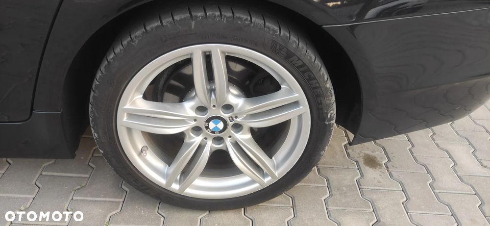 BMW Seria 5 530d - 24
