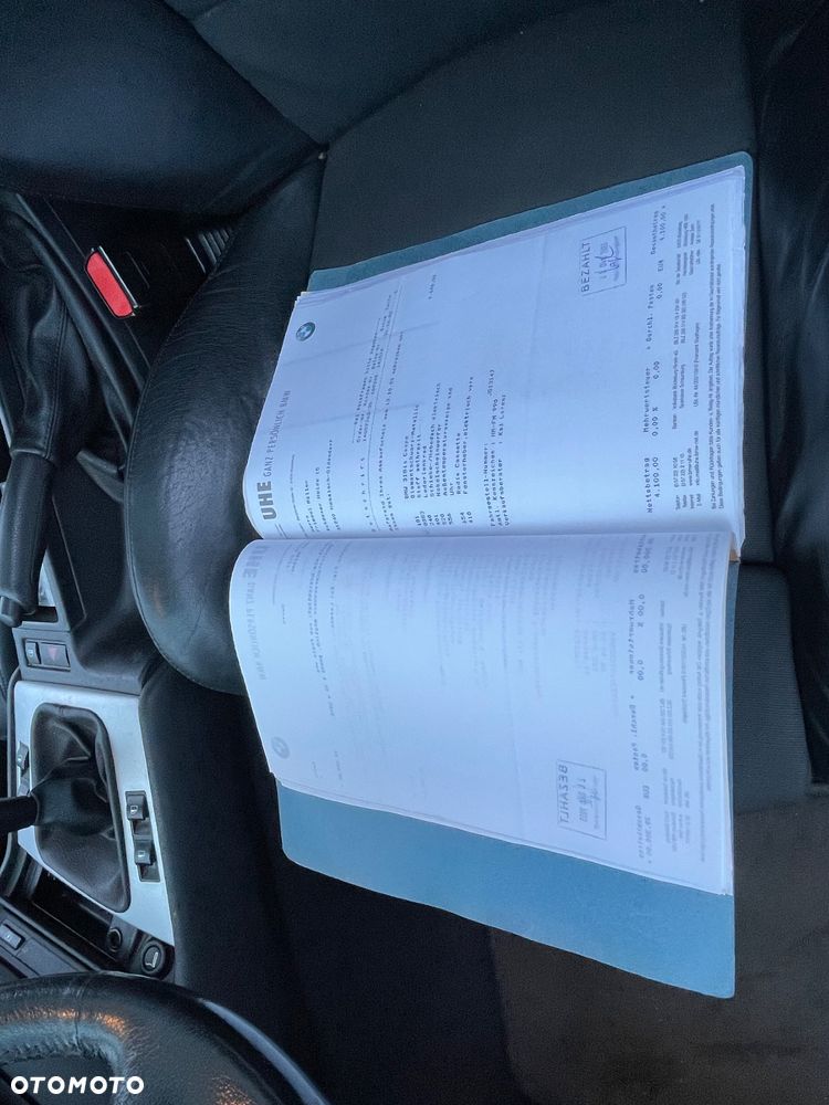 BMW Seria 3 323Ci - 18