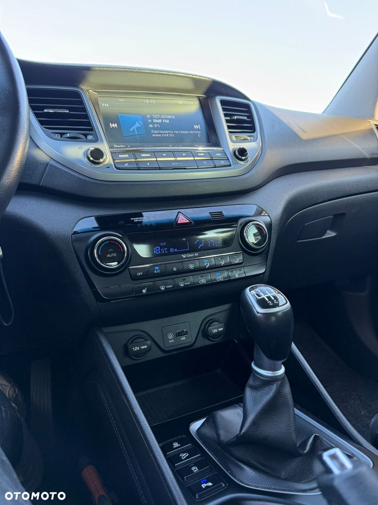 Hyundai Tucson 1.6 GDI BlueDrive Comfort 2WD - 12