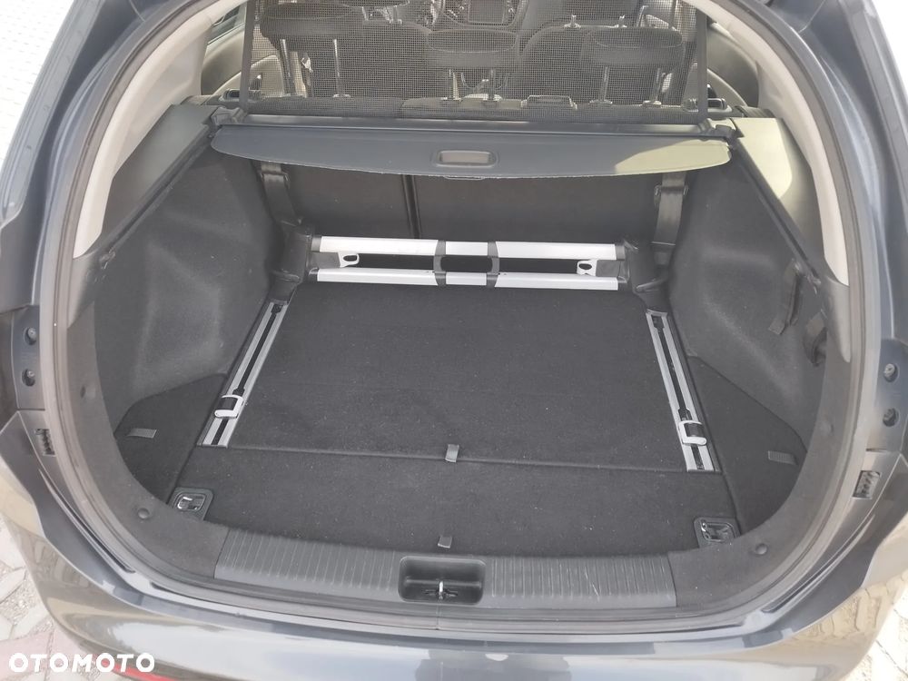 Kia Ceed 1.6 GDI L Business Line - 10