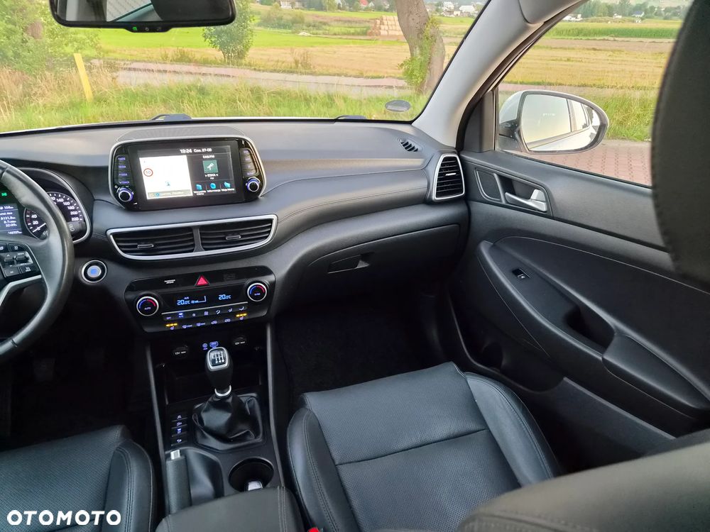 Hyundai Tucson 1.6 Turbo 2WD Advantage - 24