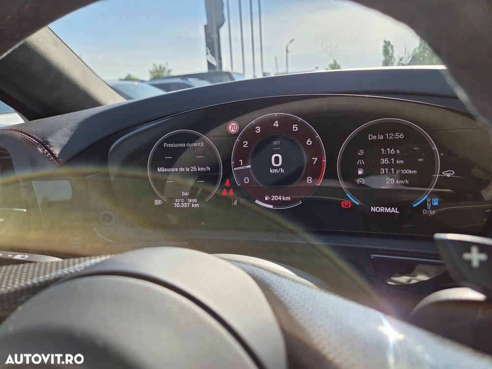 Porsche Cayenne Coupe GTS Tiptronic S - 31