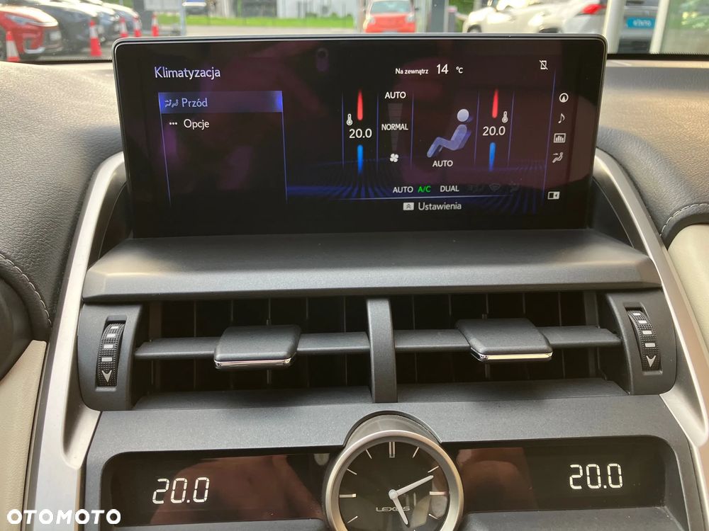 Lexus NX 300 F Impression AWD - 31