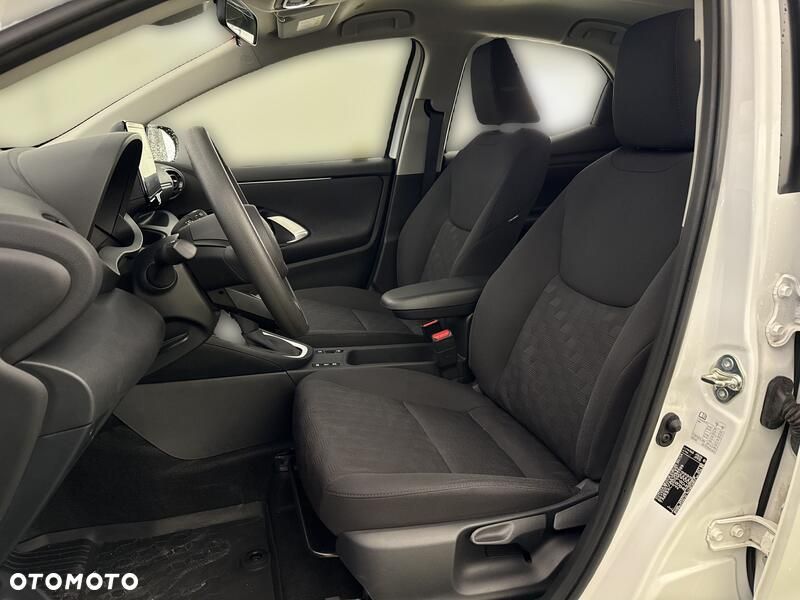 Toyota Yaris Hybrid 1.5 Active - 11