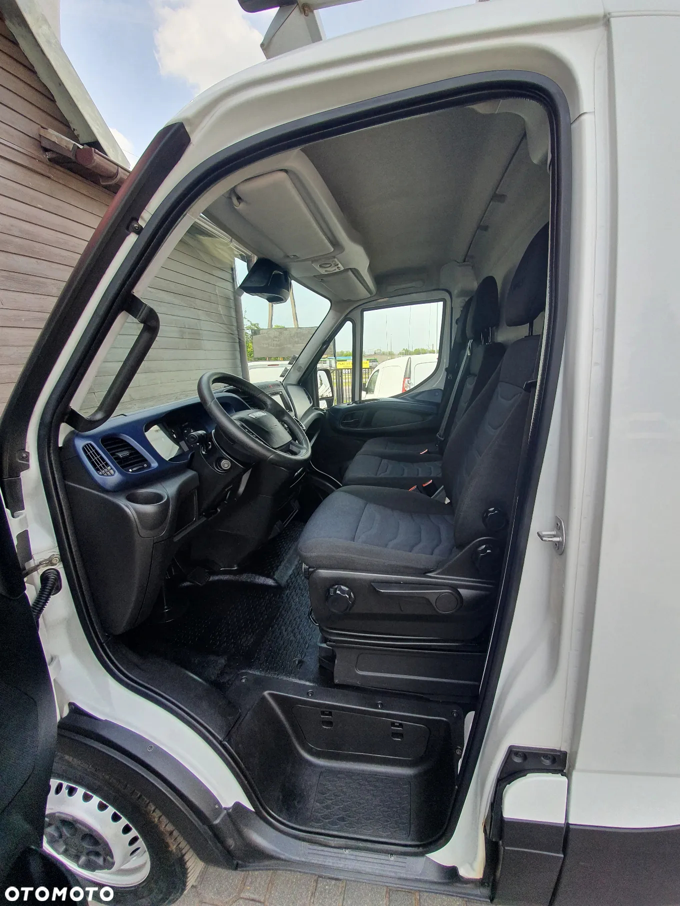 Iveco DAILY - 13