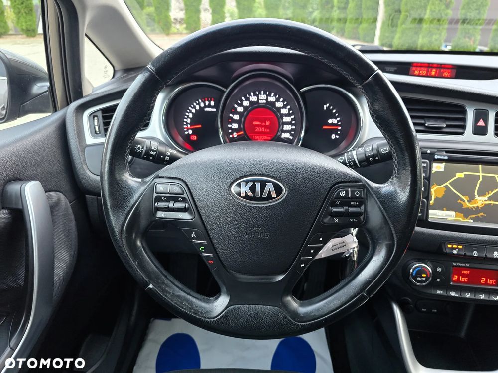 Kia Ceed 1.4 CVVT Spirit - 25