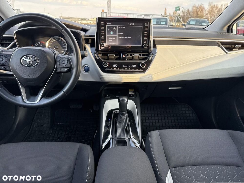 Toyota Corolla 1.8 Hybrid Comfort - 12