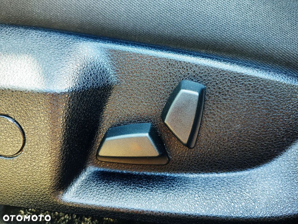 BMW Seria 5 520d - 19