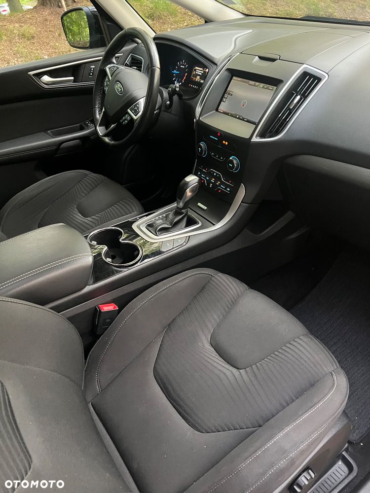 Ford S-Max 2.0 EcoBlue Titanium - 26