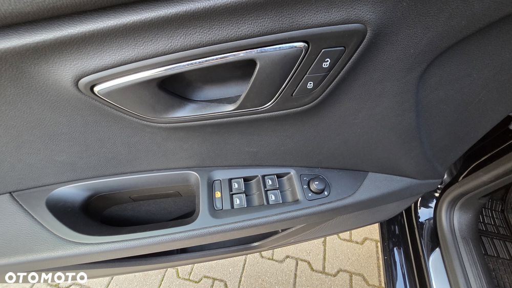 Seat Leon 2.0 TDI DPF Start&Stop DSG FR - 12