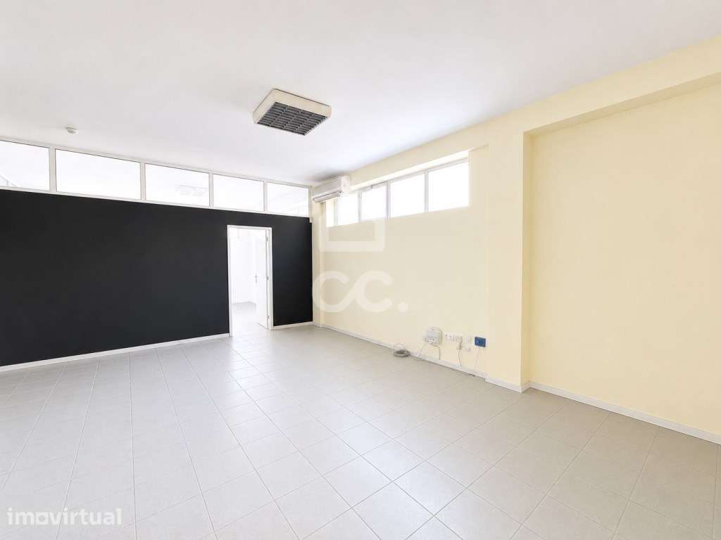 Loja com 117 m² em Vila Nova de Famalicão - Grande imagem: 3/12