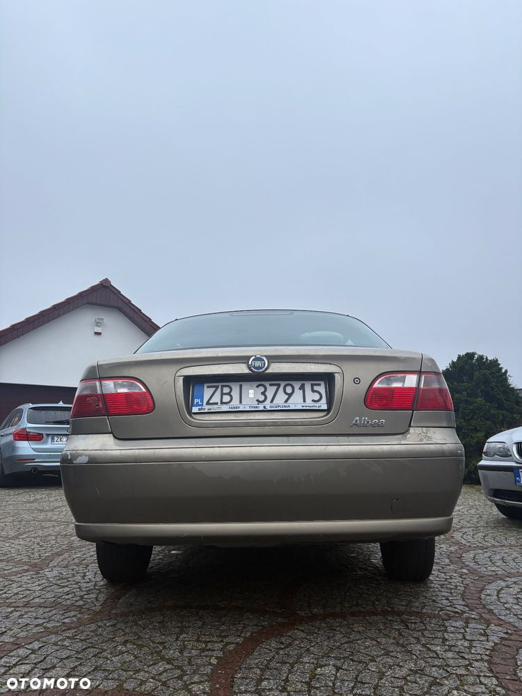 Fiat Albea 1.4 Fresh - 7