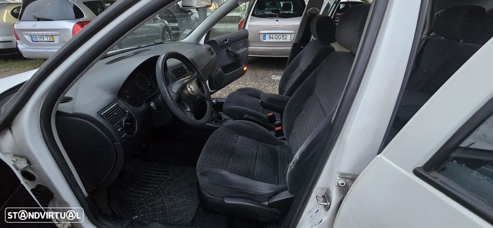 VW Golf 1.4i Confort - 8