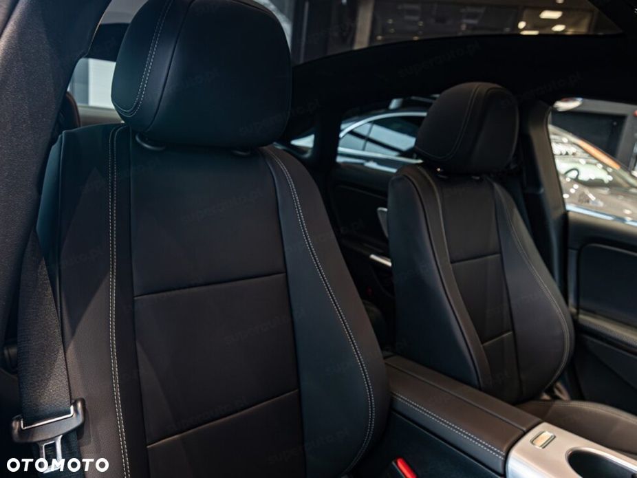 Mercedes-Benz CLA 200 mHEV 8G-DCT - 7