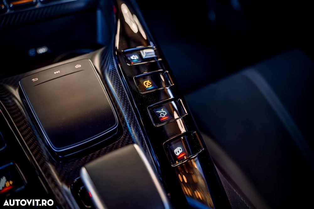 Mercedes-Benz AMG GT - 31