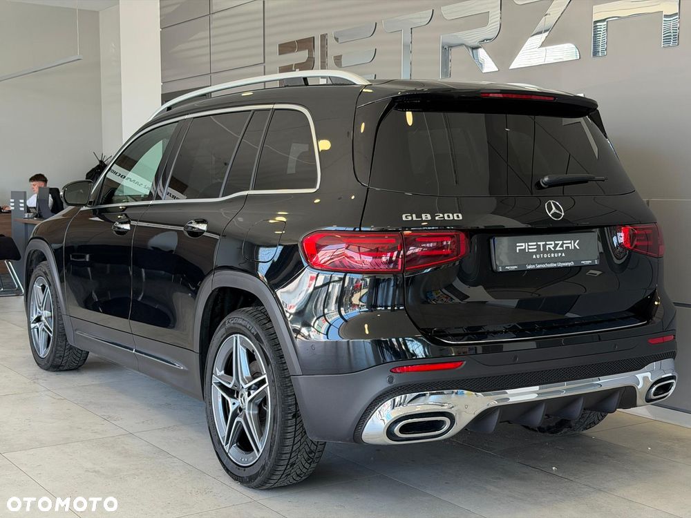 Mercedes-Benz GLB 200 mHEV AMG Line 7G-DCT - 8