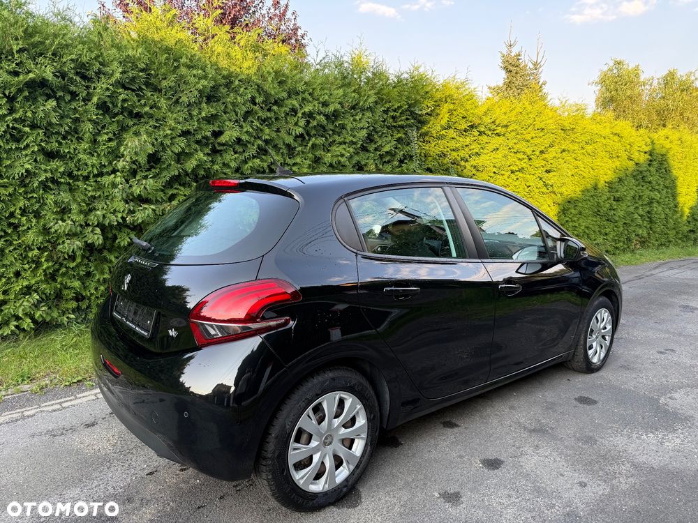 Peugeot 208 1.2 PureTech Style - 3
