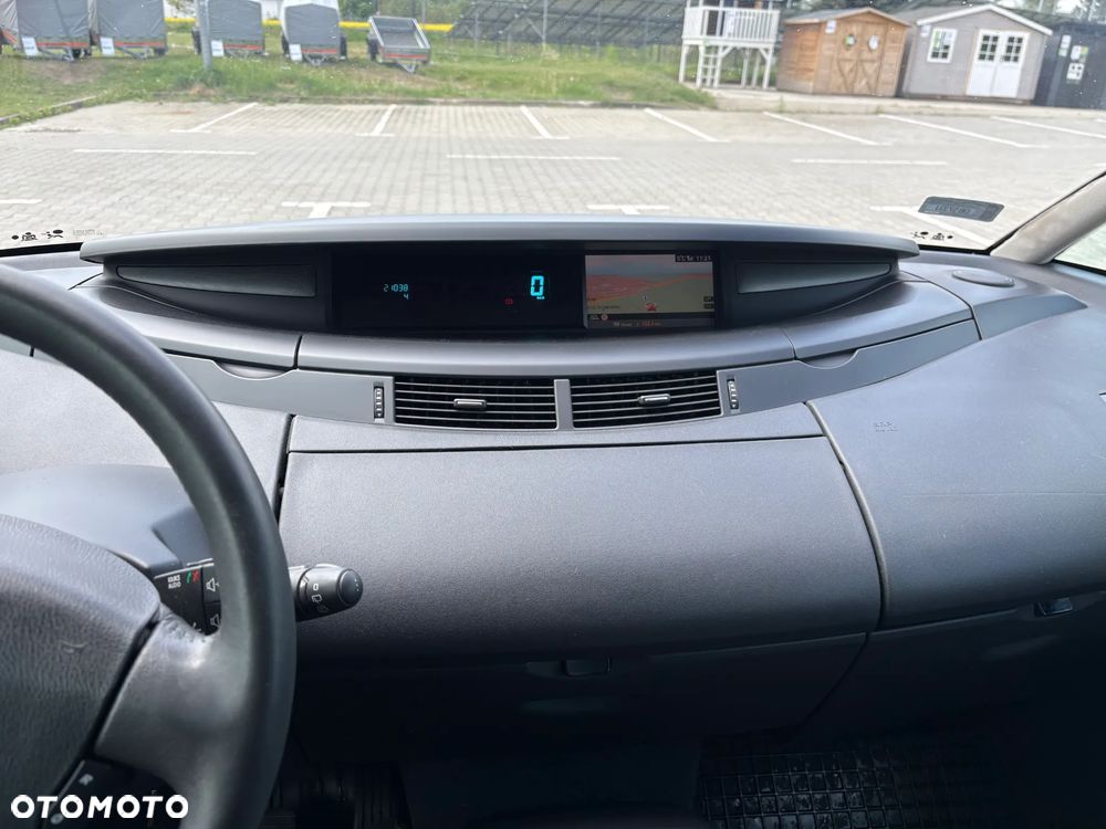 Renault Espace 2.0 dCi FAP Expression - 15