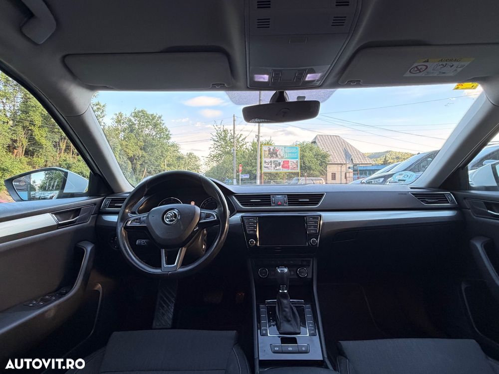 Skoda Superb 2.0 TDI DSG Premium Edition - 12