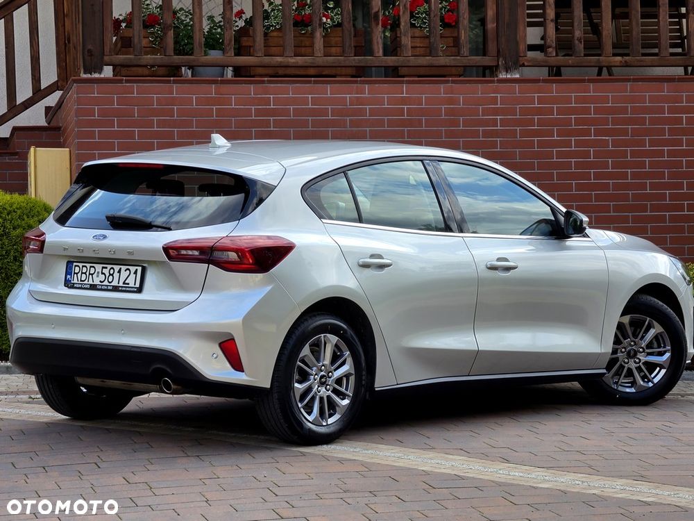 Ford Focus 1.0 EcoBoost STart-Stopp-System TITANIUM - 24