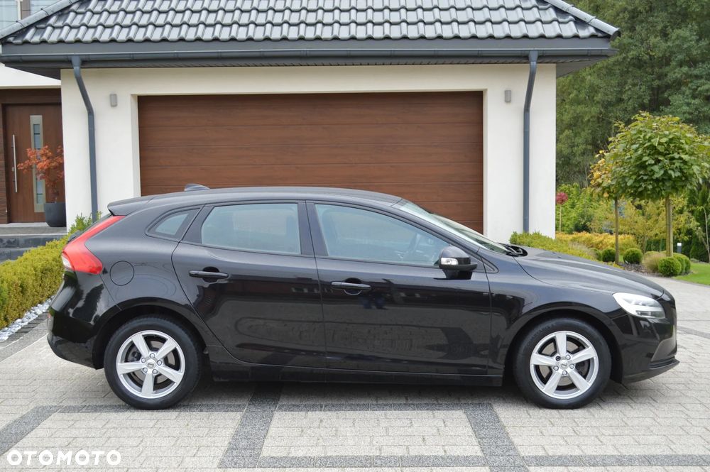Volvo V40 - 19