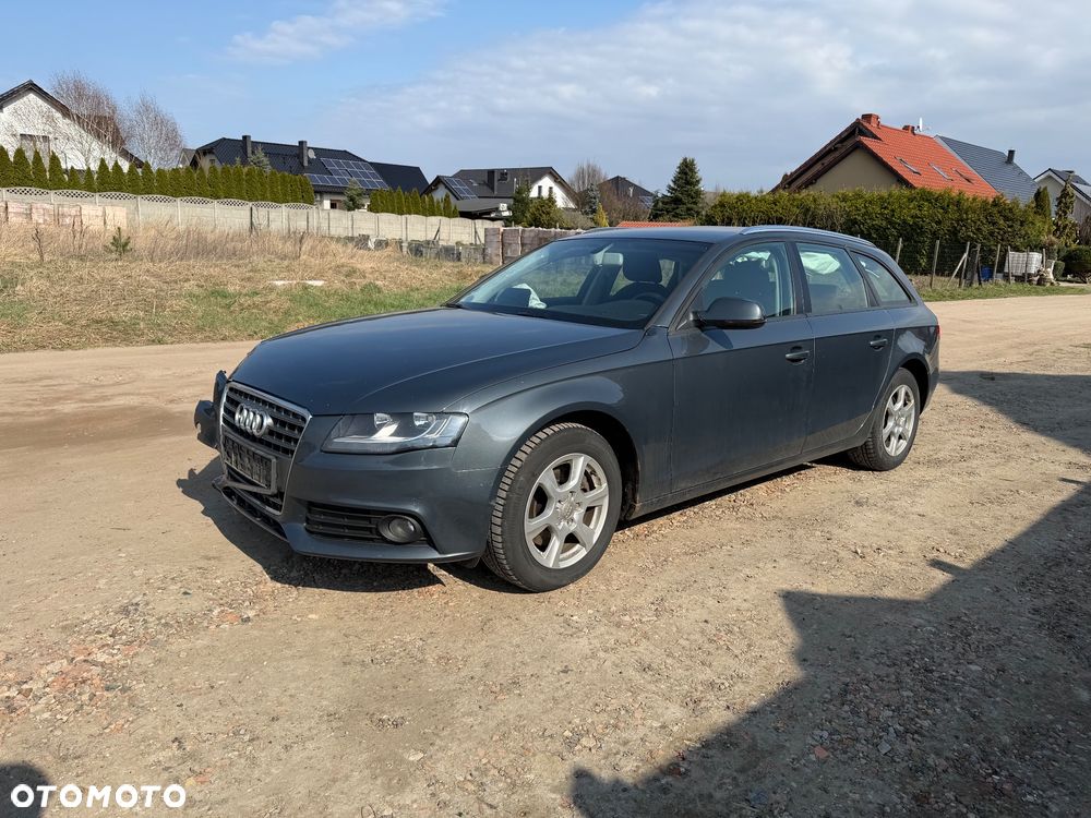 Audi A4 Avant 2.0 TDI DPF Attraction - 1