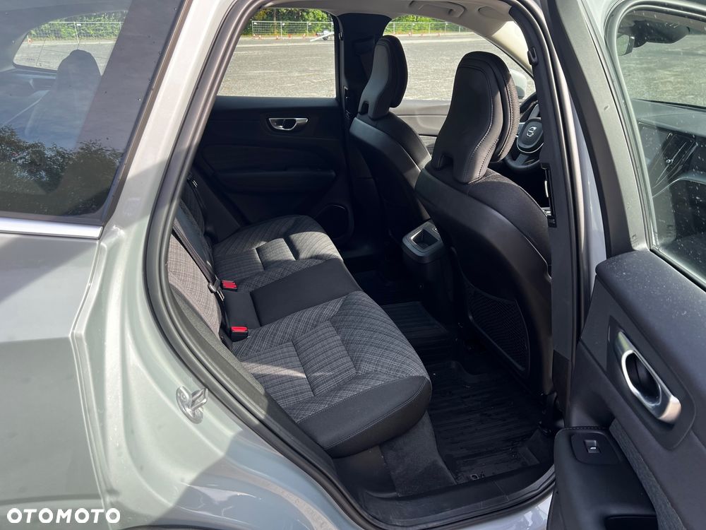 Volvo XC 60 B4 B Core - 18