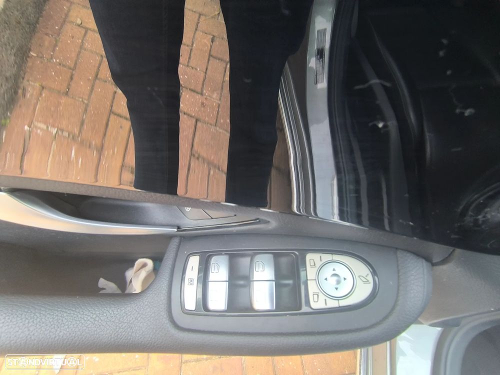 Mercedes-Benz C 180 BlueTEC Avantgarde+ - 10