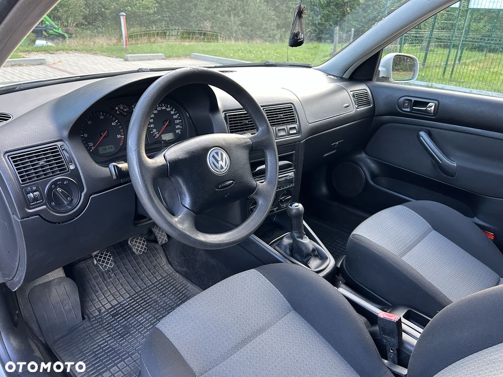 Volkswagen Golf - 7