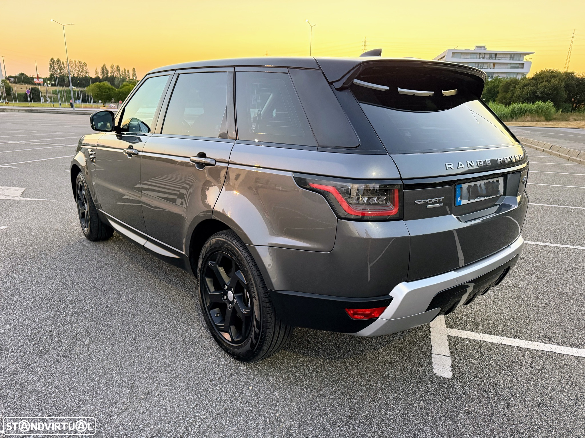 Land Rover Range Rover Sport 2.0 SD4 SE - 8