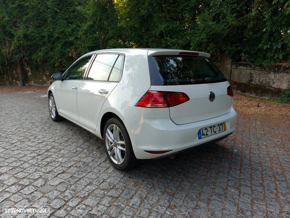 VW Golf 1.6 TDi DPF BlueMotion - 4
