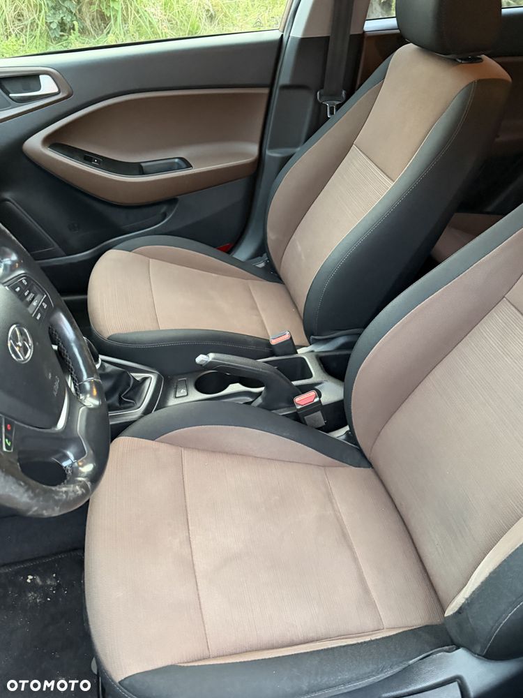 Hyundai i20 1.2 YES Plus - 31