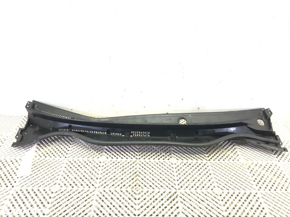 PODSZYBIE  TOYOTA AURIS (_E18_) 2012 - 2018 1.6 (ZRE181_, ZRE185_) 97 kW [132 KM] benzyna 2012 - - 1