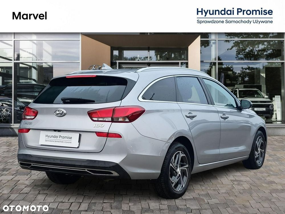 Hyundai i30 1.5 T-GDI 48V Smart - 6
