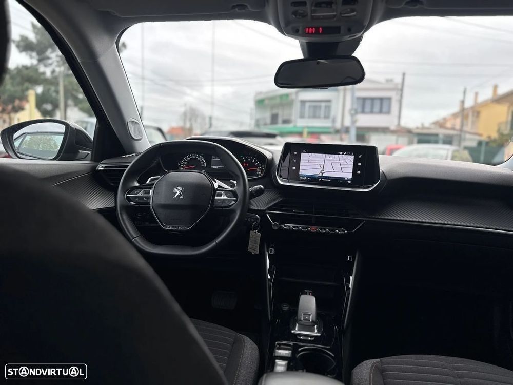 Peugeot 2008 1.2 PureTech Active Pack EAT8 - 9