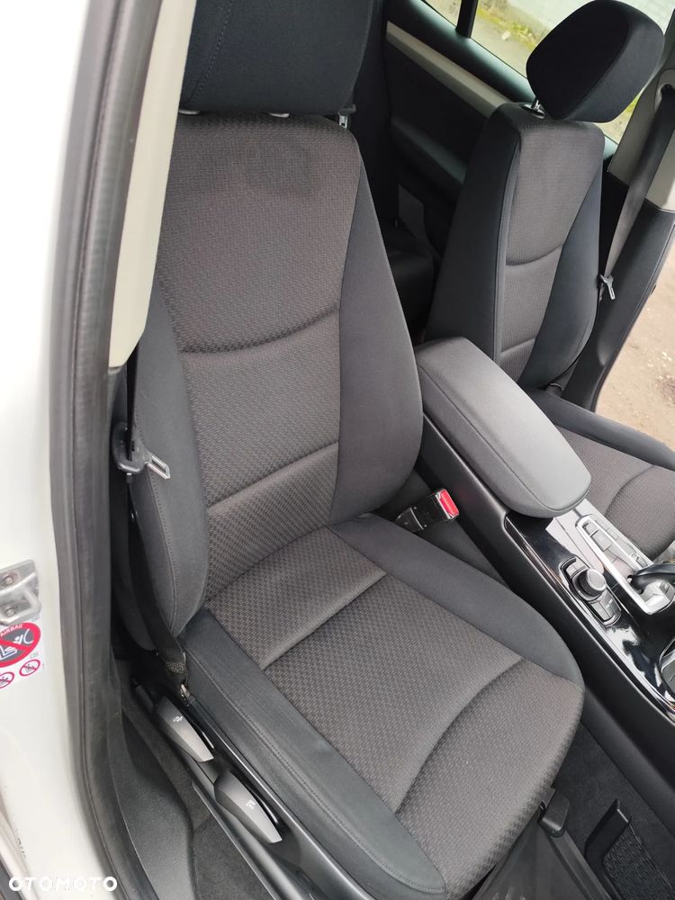 BMW X3 xDrive20d - 12