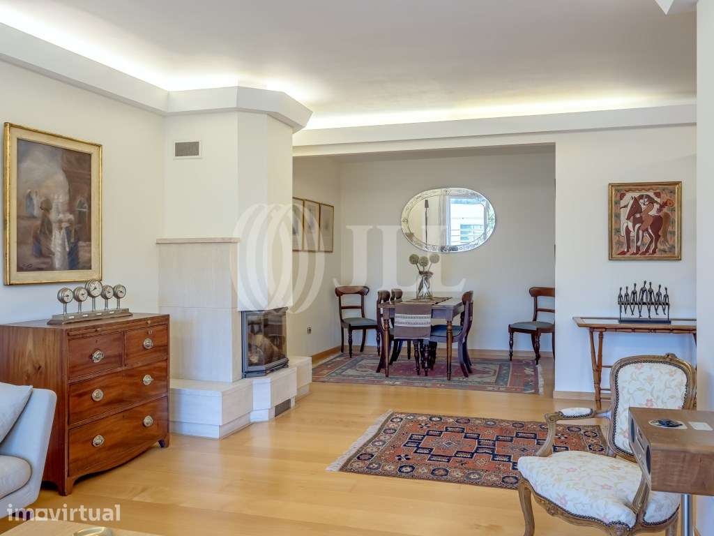 Apartamento T2 com vista rio, no Alto de Algés, em Oeiras - Grande imagem: 4/37